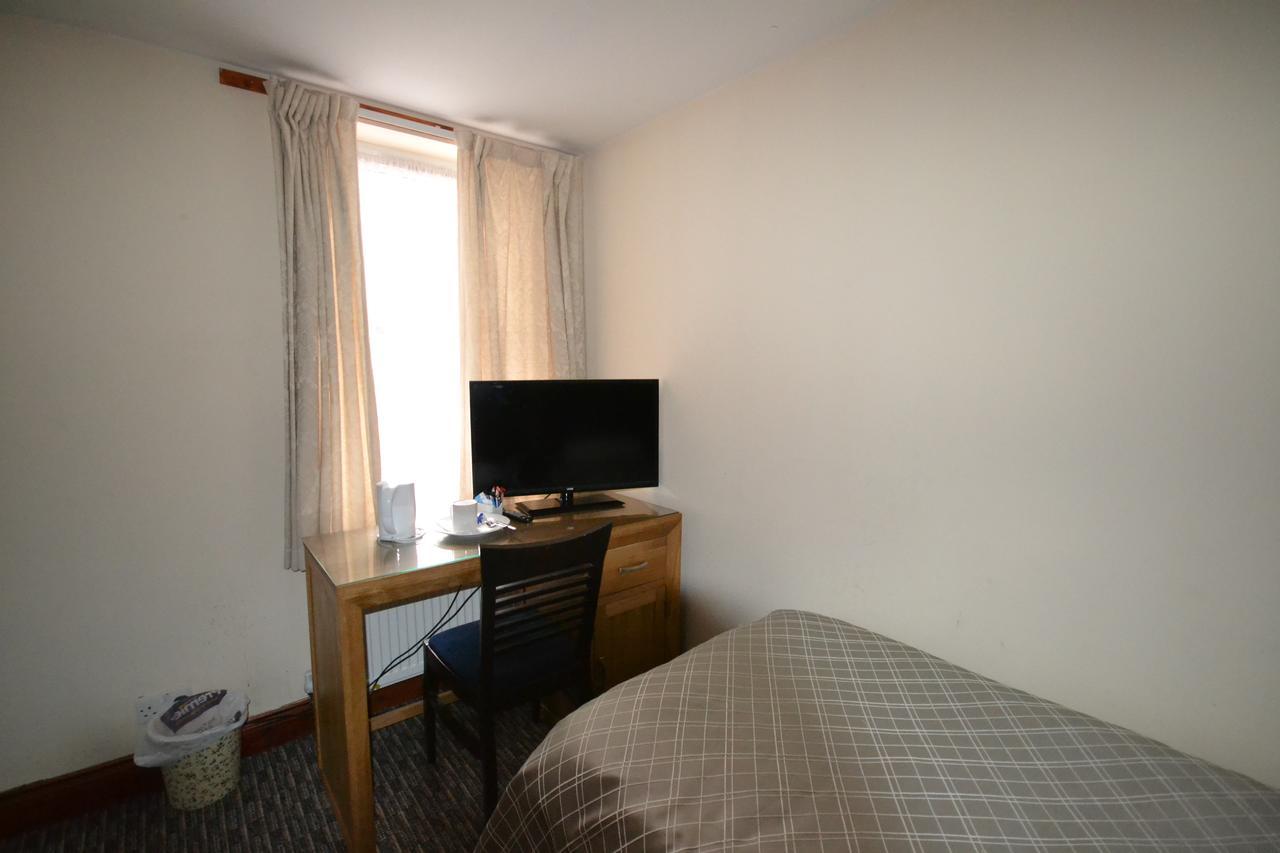 Airport Guest House Slough Luaran gambar